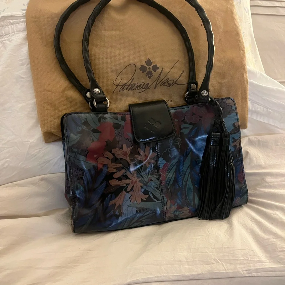 Patricia Nash Multicolor Floral Shoulder Bag NWOT has bag - Picture 13 of 14